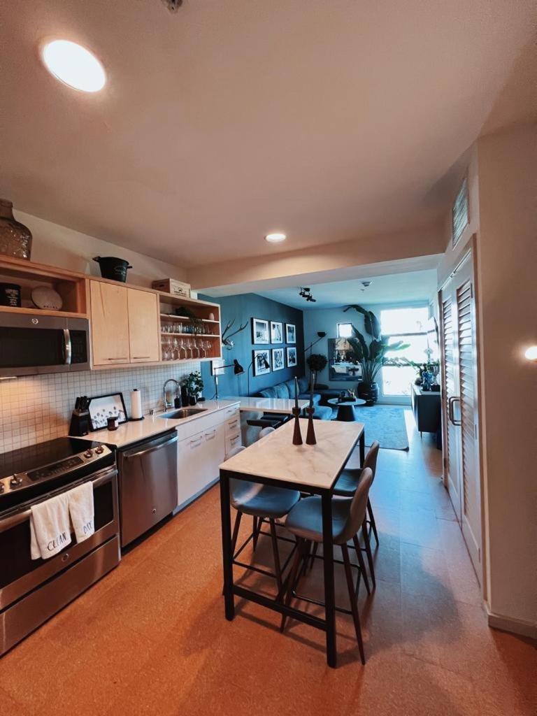 Appartement Center Of Hollywood à Los Angeles Extérieur photo
